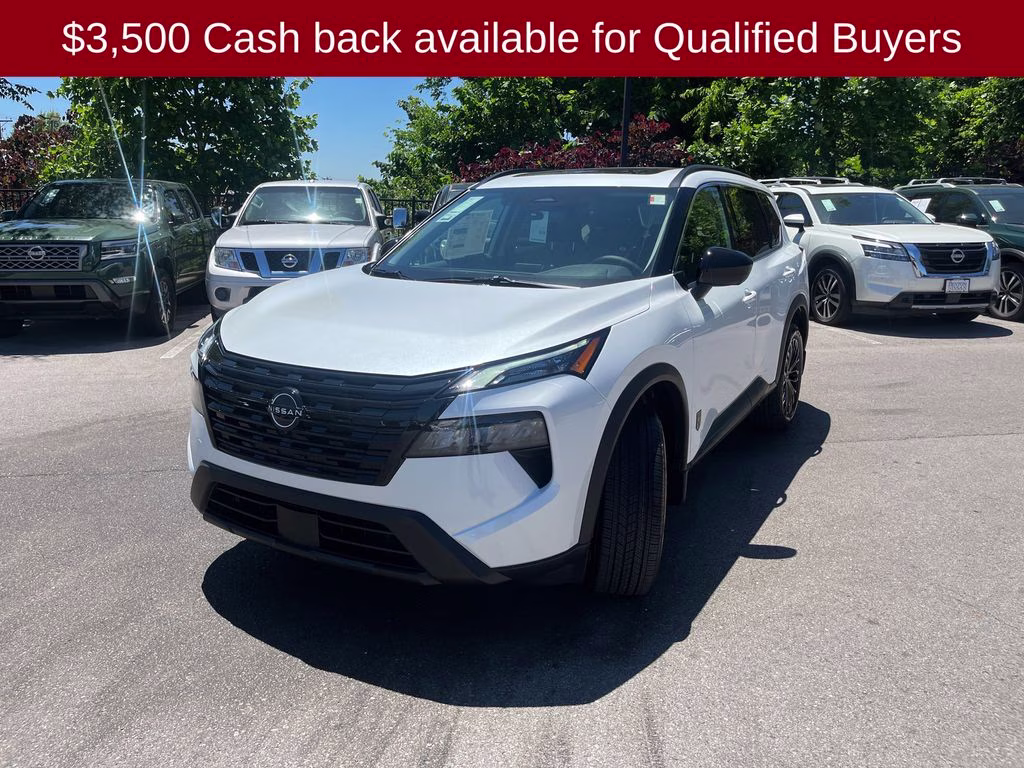 2026 Everest White Pearl Tricoat Nissan Rogue Dark Armor FWD SUV