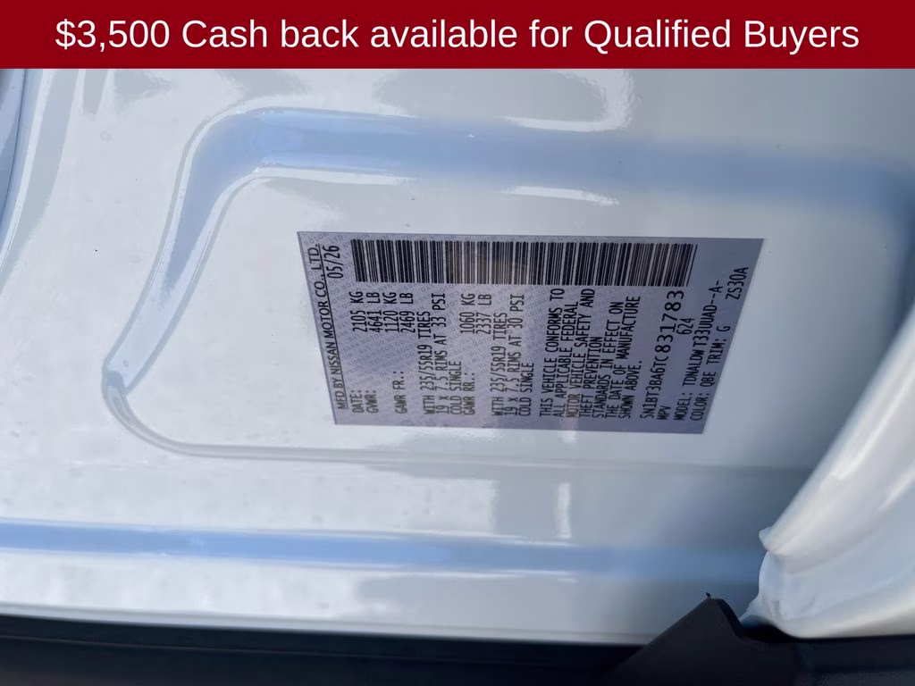2026 Everest White Pearl Tricoat Nissan Rogue Dark Armor FWD SUV