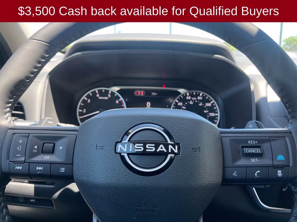 2026 Everest White Pearl Tricoat Nissan Rogue Dark Armor FWD SUV