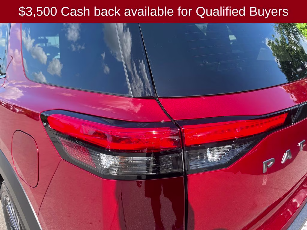 2026 Scarlet Ember Tintcoat Nissan Pathfinder Platinum 4X4 SUV