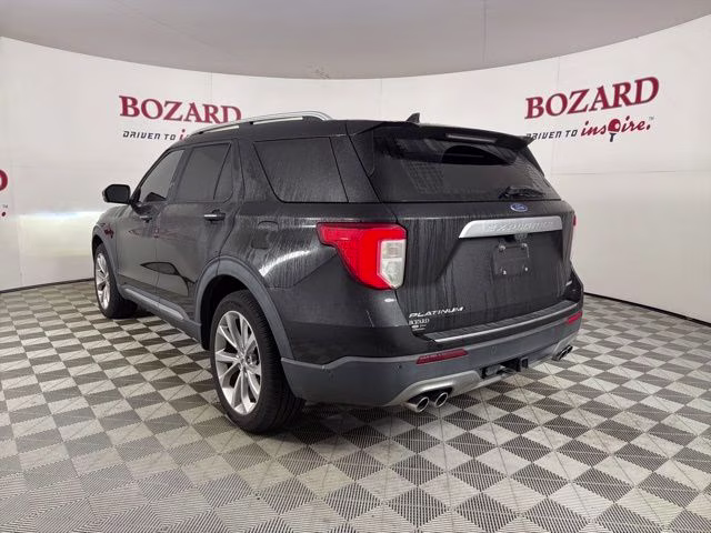 2021 Black Metallic Ford Explorer Platinum 4X4 SUV