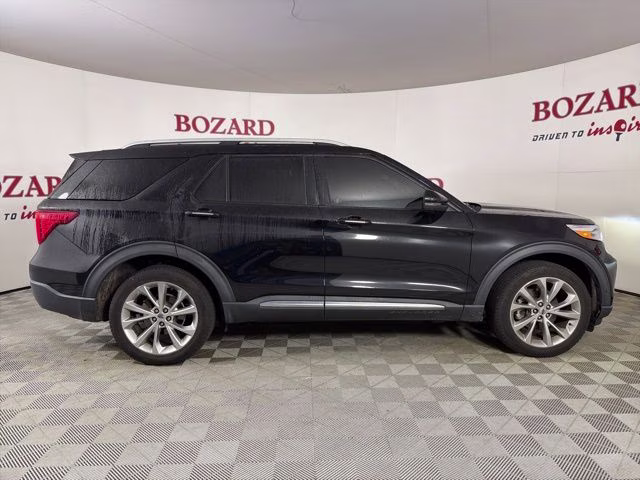 2021 Black Metallic Ford Explorer Platinum 4X4 SUV
