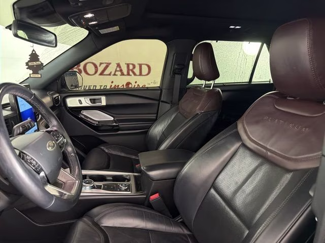 2021 Black Metallic Ford Explorer Platinum 4X4 SUV