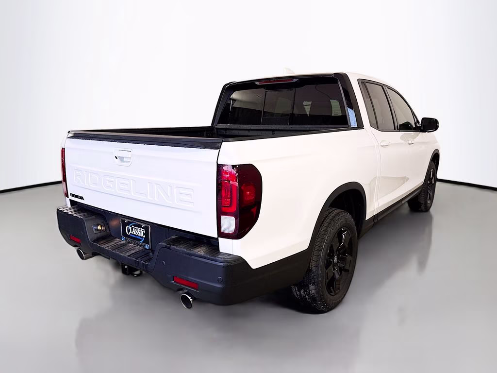2026 Platinum White Pearl Honda Ridgeline Black Edition AWD Truck
