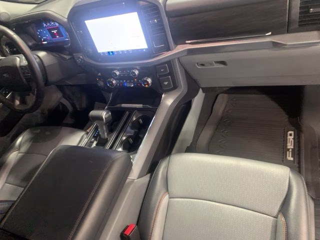 2025 Iconic Silver Metallic Ford F-150 Lariat 4X4 Truck