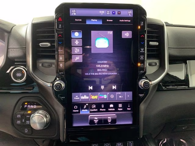 2026 Diamond Black Crystal Pearlcoat Ram 1500 Laramie 4X4 Truck