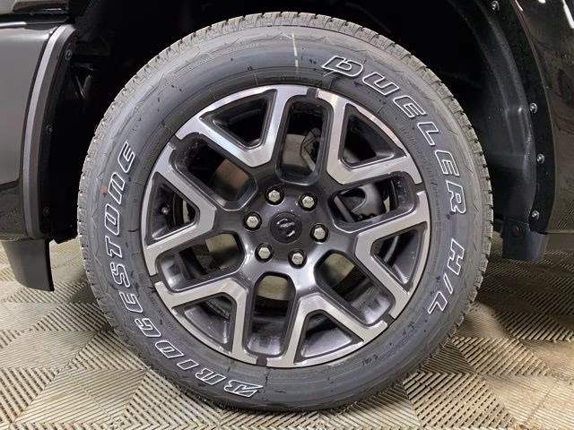 2026 Diamond Black Crystal Pearlcoat Ram 1500 Laramie 4X4 Truck