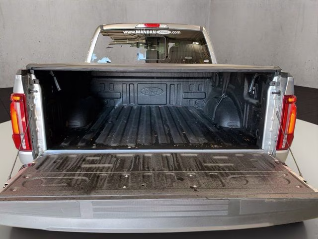2025 Iconic Silver Metallic Ford F-150 Lariat 4X4 Truck