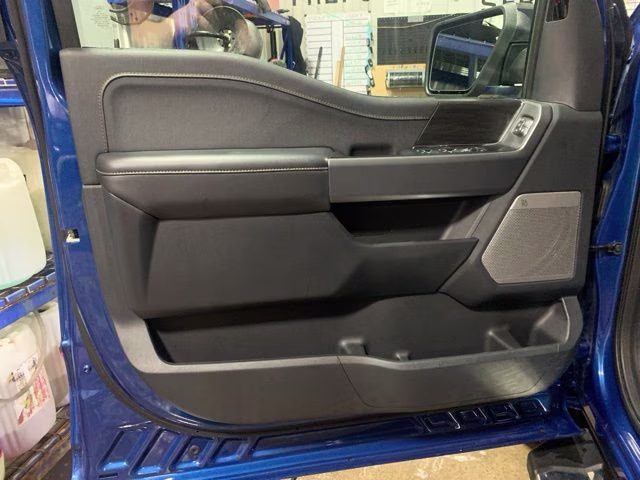 2025 Blue Metallic Ford F-150 Lariat 4X4 Truck
