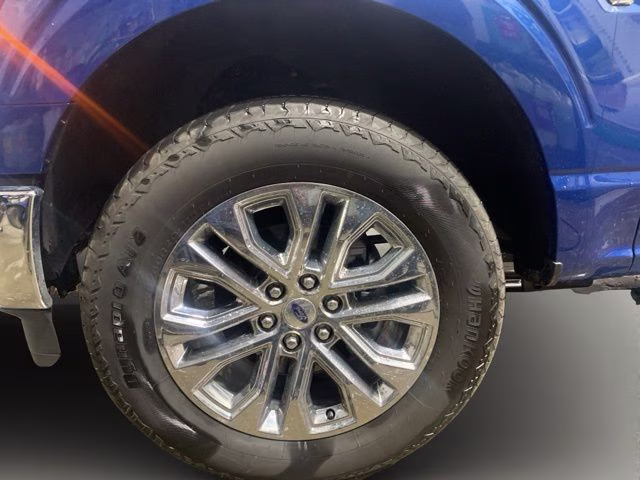 2025 Blue Metallic Ford F-150 Lariat 4X4 Truck