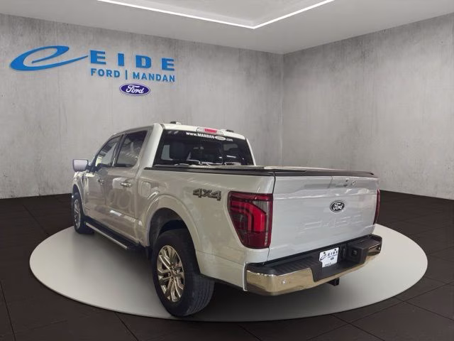 2025 White Metallic Ford F-150 Lariat 4X4 Truck