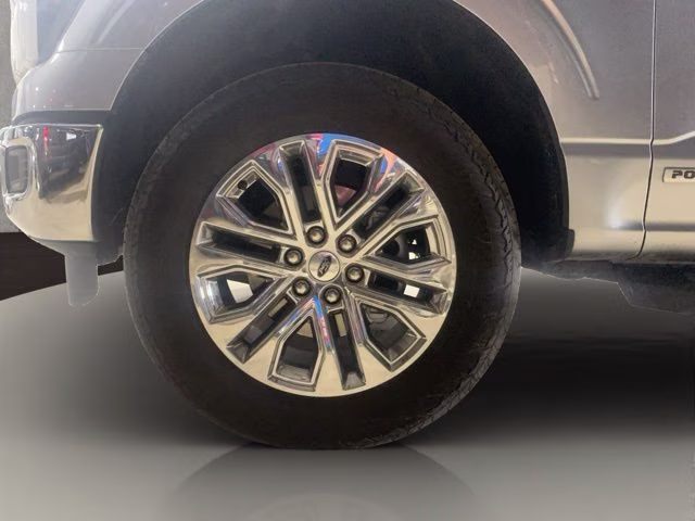 2025 Iconic Silver Metallic Ford F-150 Lariat 4X4 Truck