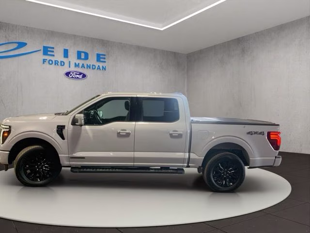 2025 White Metallic Ford F-150 Lariat 4X4 Truck