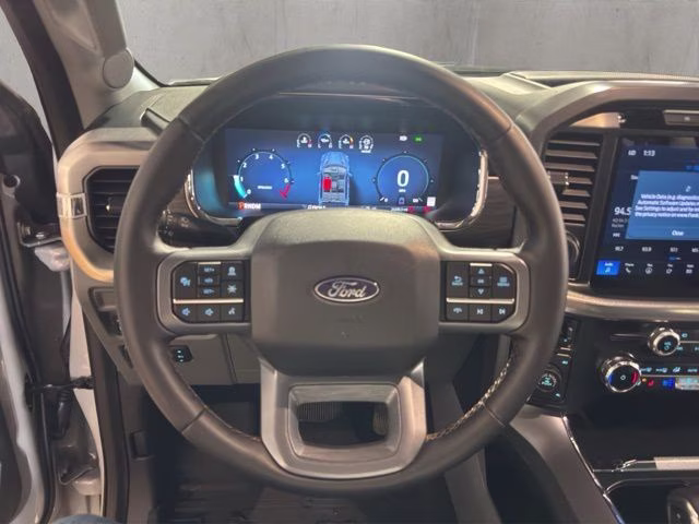 2025 White Metallic Ford F-150 Lariat 4X4 Truck