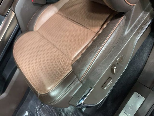 2025 Black Metallic Ford F-150 King Ranch 4X4 Truck