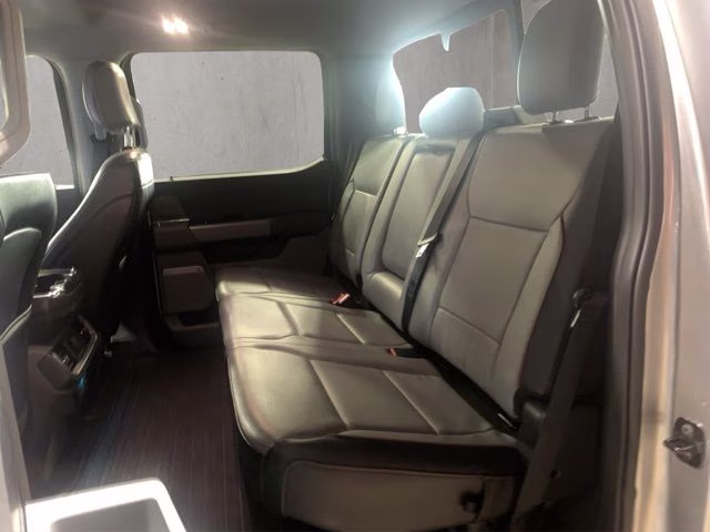 2025 Iconic Silver Metallic Ford F-150 Lariat 4X4 Truck