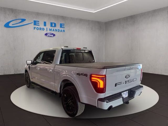 2025 White Metallic Ford F-150 Lariat 4X4 Truck