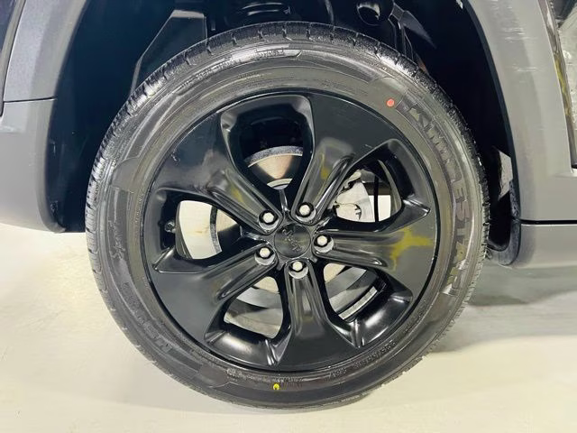 2019 Diamond Black Crystal Pearlcoat Jeep Compass Altitude FWD SUV