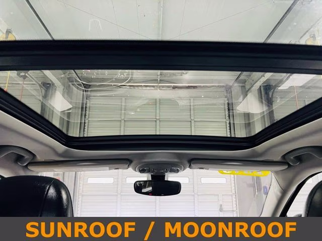 2019 Diamond Black Crystal Pearlcoat Jeep Compass Altitude FWD SUV
