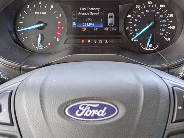 2019 Oxford White Ford Edge SE FWD SUV