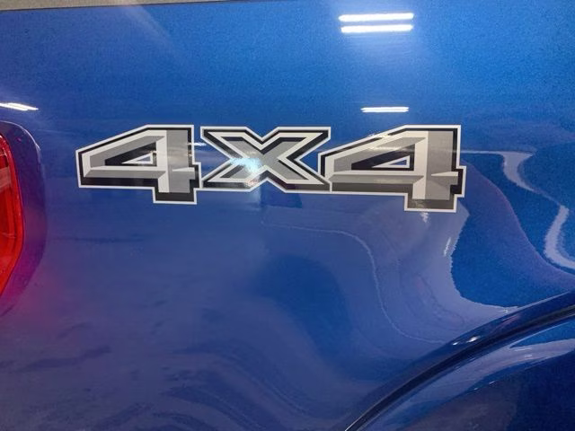 2025 Blue Metallic Ford F-150 Lariat 4X4 Truck