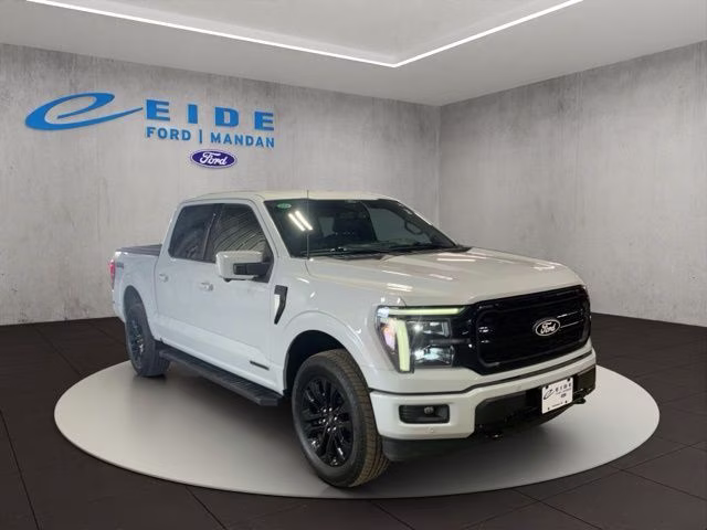 2025 White Metallic Ford F-150 Lariat 4X4 Truck