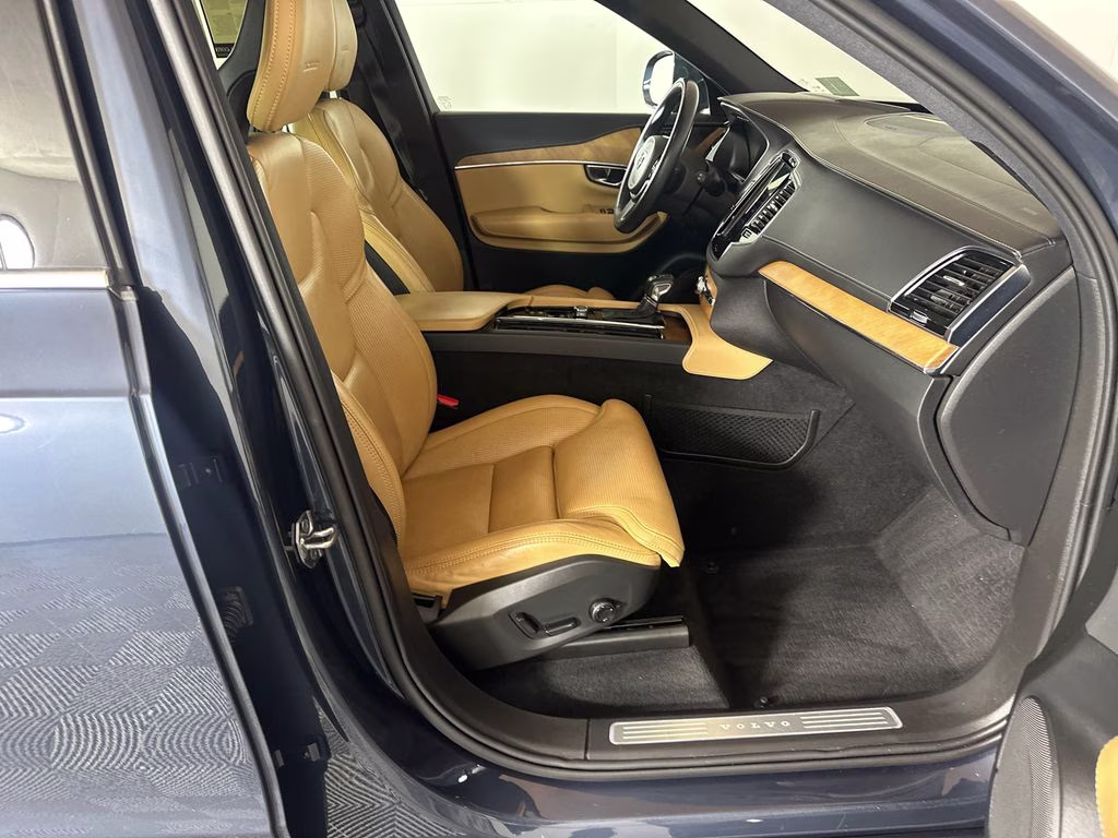 2020 Denim Blue Metallic Volvo XC90 T6 Inscription AWD SUV