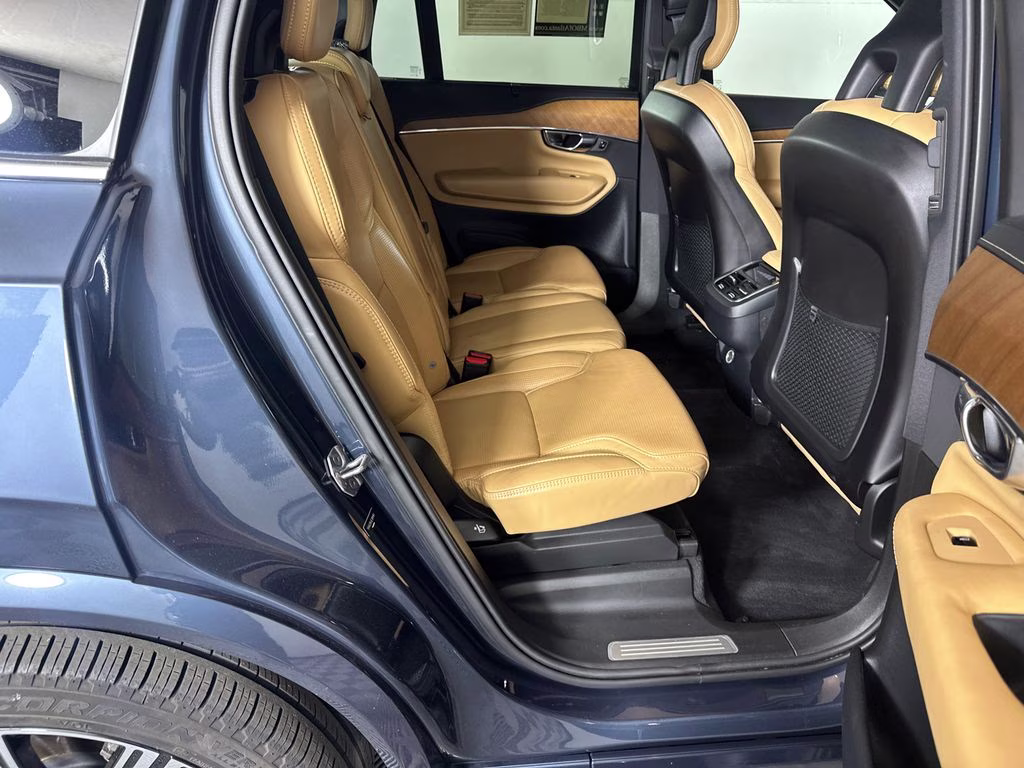 2020 Denim Blue Metallic Volvo XC90 T6 Inscription AWD SUV