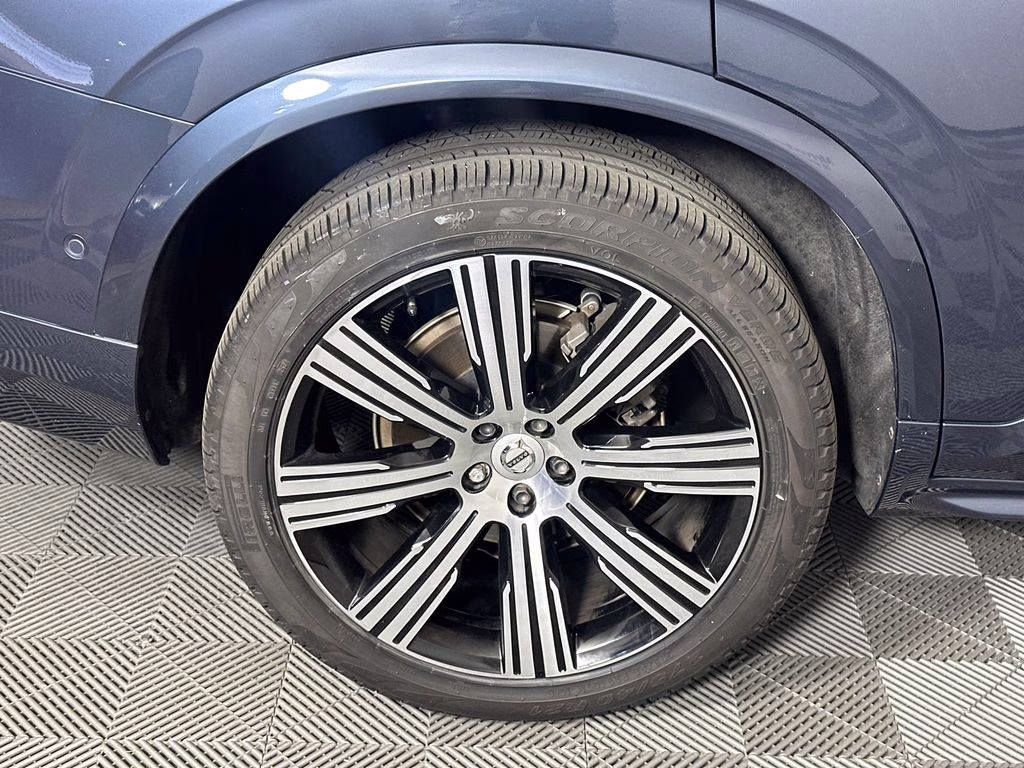 2020 Denim Blue Metallic Volvo XC90 T6 Inscription AWD SUV