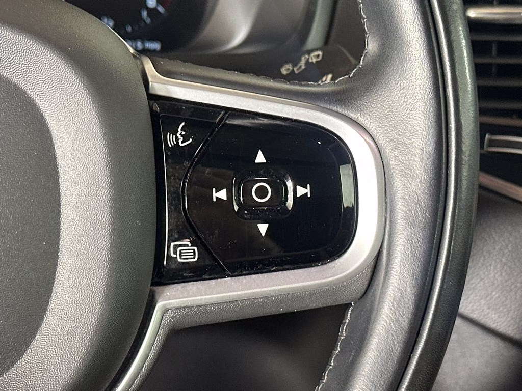 2020 Denim Blue Metallic Volvo XC90 T6 Inscription AWD SUV