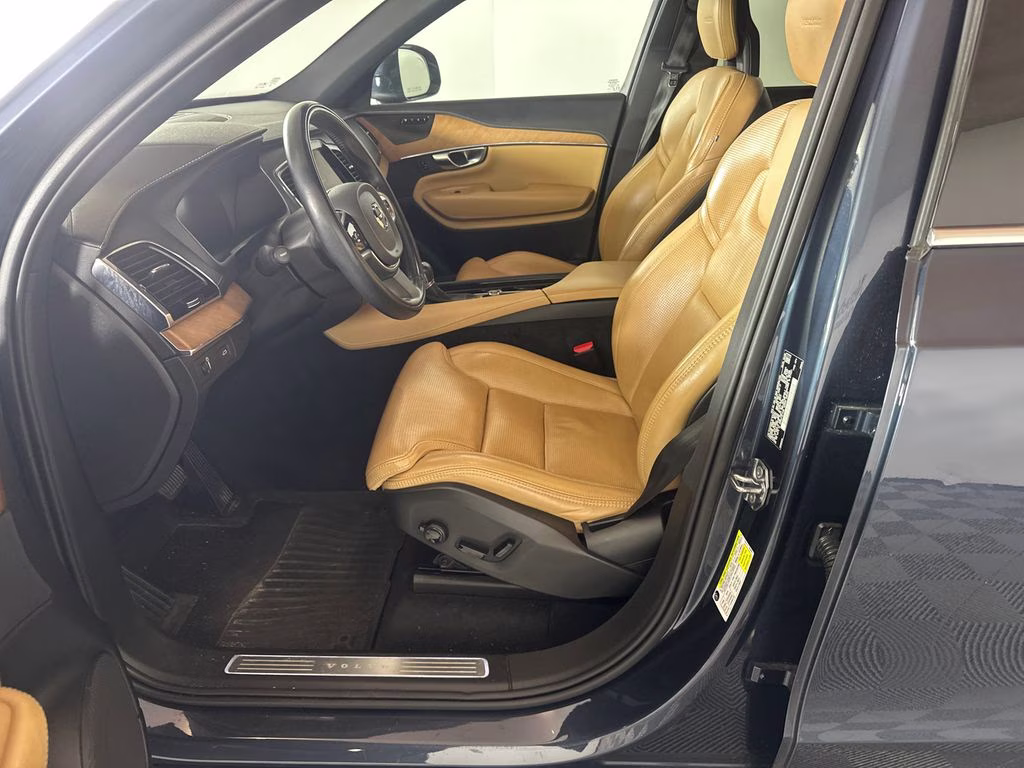 2020 Denim Blue Metallic Volvo XC90 T6 Inscription AWD SUV