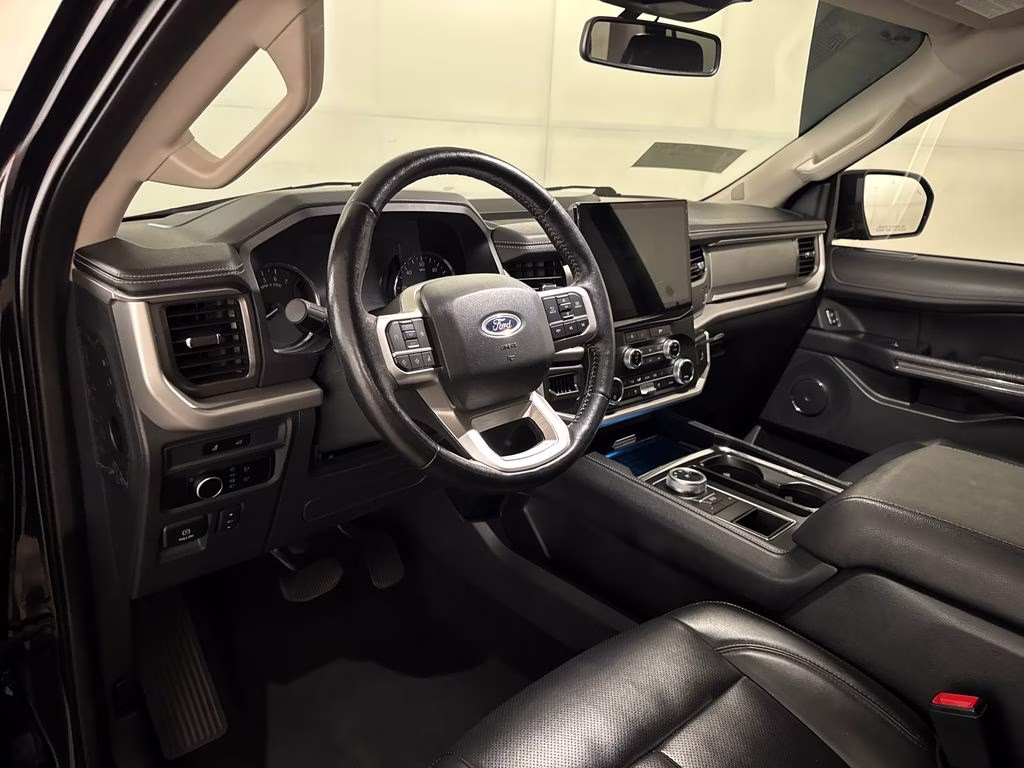 2024 Agate Black Metallic Ford Expedition XLT RWD SUV