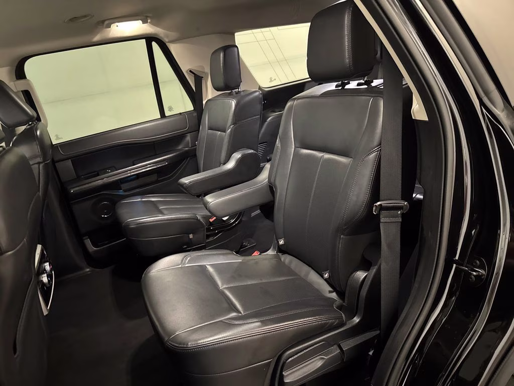 2024 Agate Black Metallic Ford Expedition XLT RWD SUV