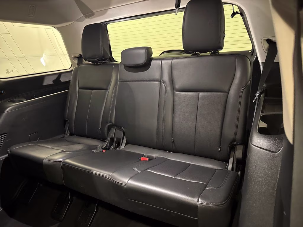 2024 Agate Black Metallic Ford Expedition XLT RWD SUV