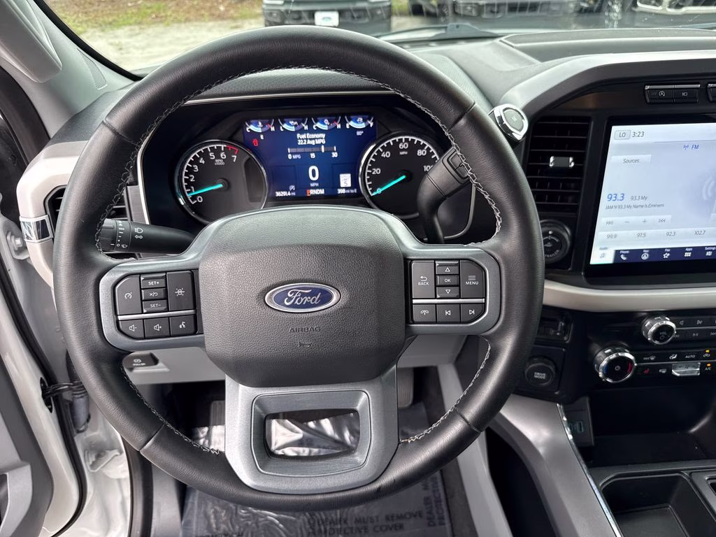 2023 Oxford White Ford F-150 XLT RWD Truck