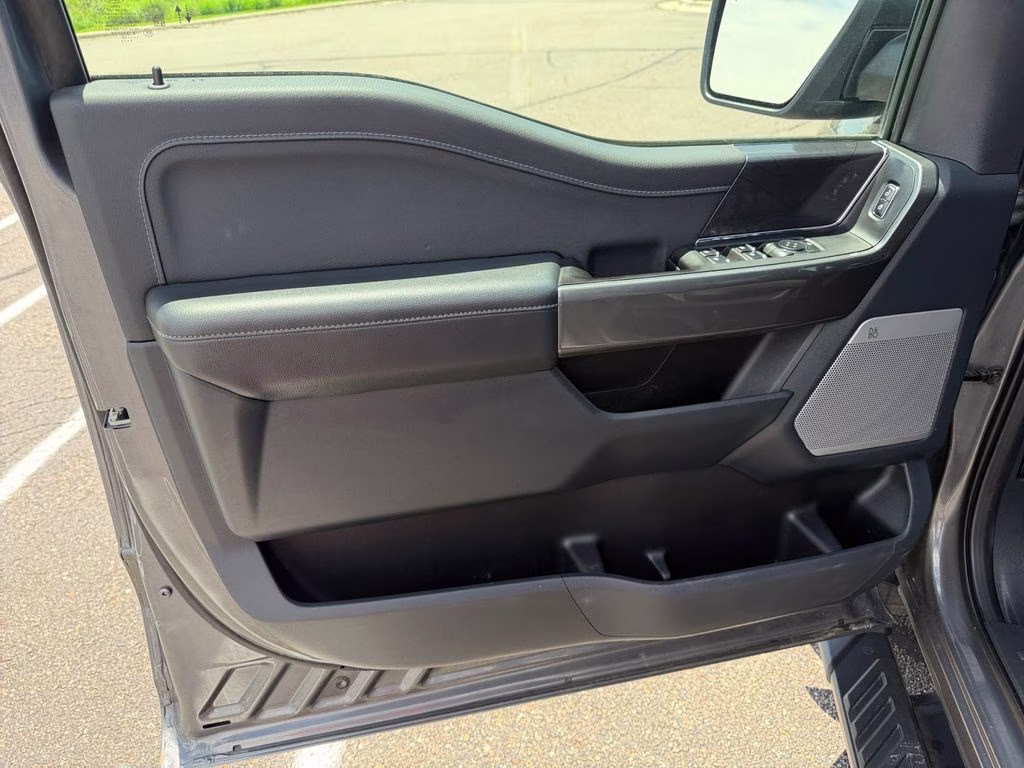 2023 Carbonized Gray Metallic Ford F-150 XLT Sport Apearance w/Twin Pano Roof 4X4 Truck