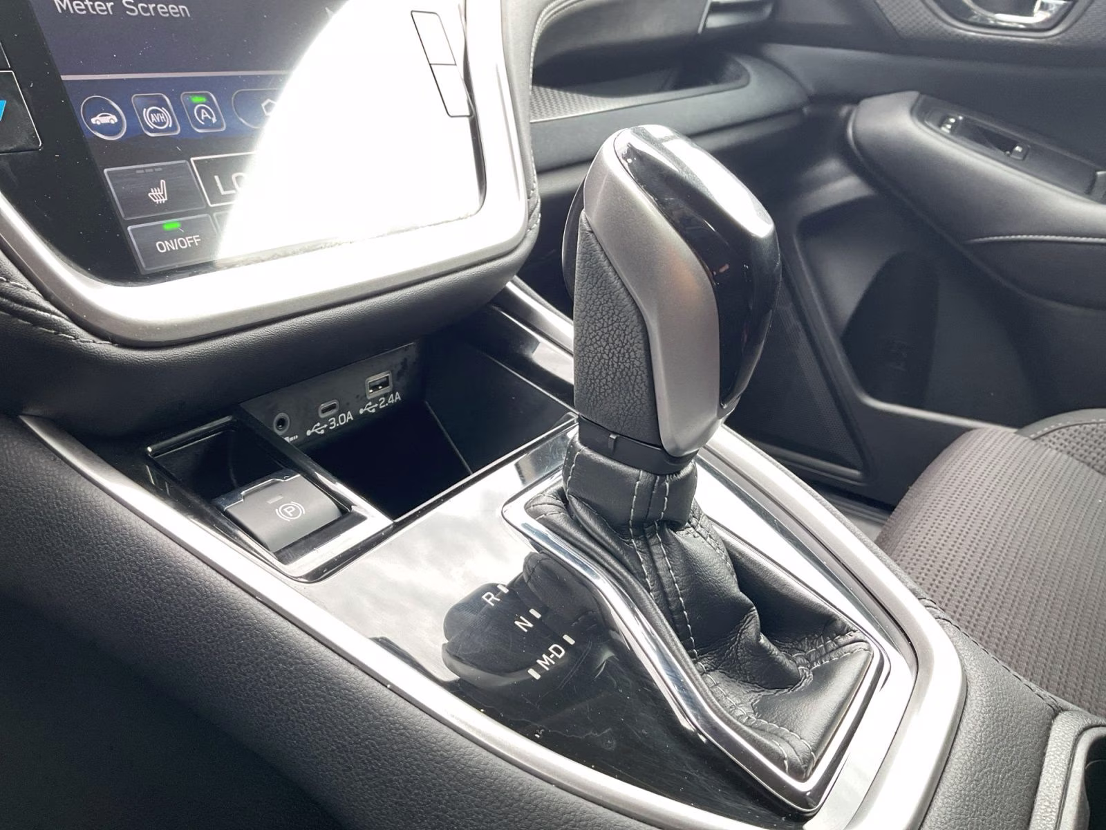 2023 Crystal Black Silica Subaru Outback Premium AWD SUV