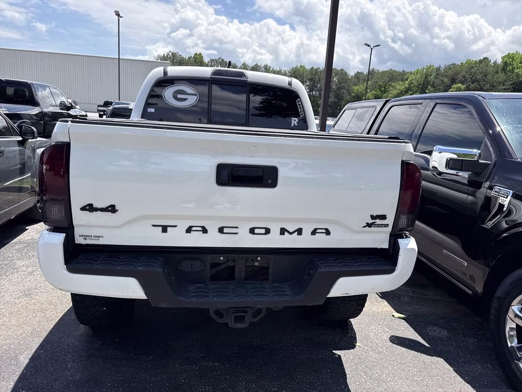 2022 White Toyota Tacoma SR 4X4 Truck