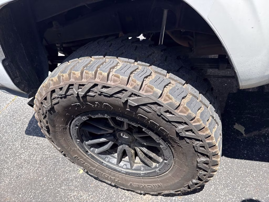 2022 White Toyota Tacoma SR 4X4 Truck