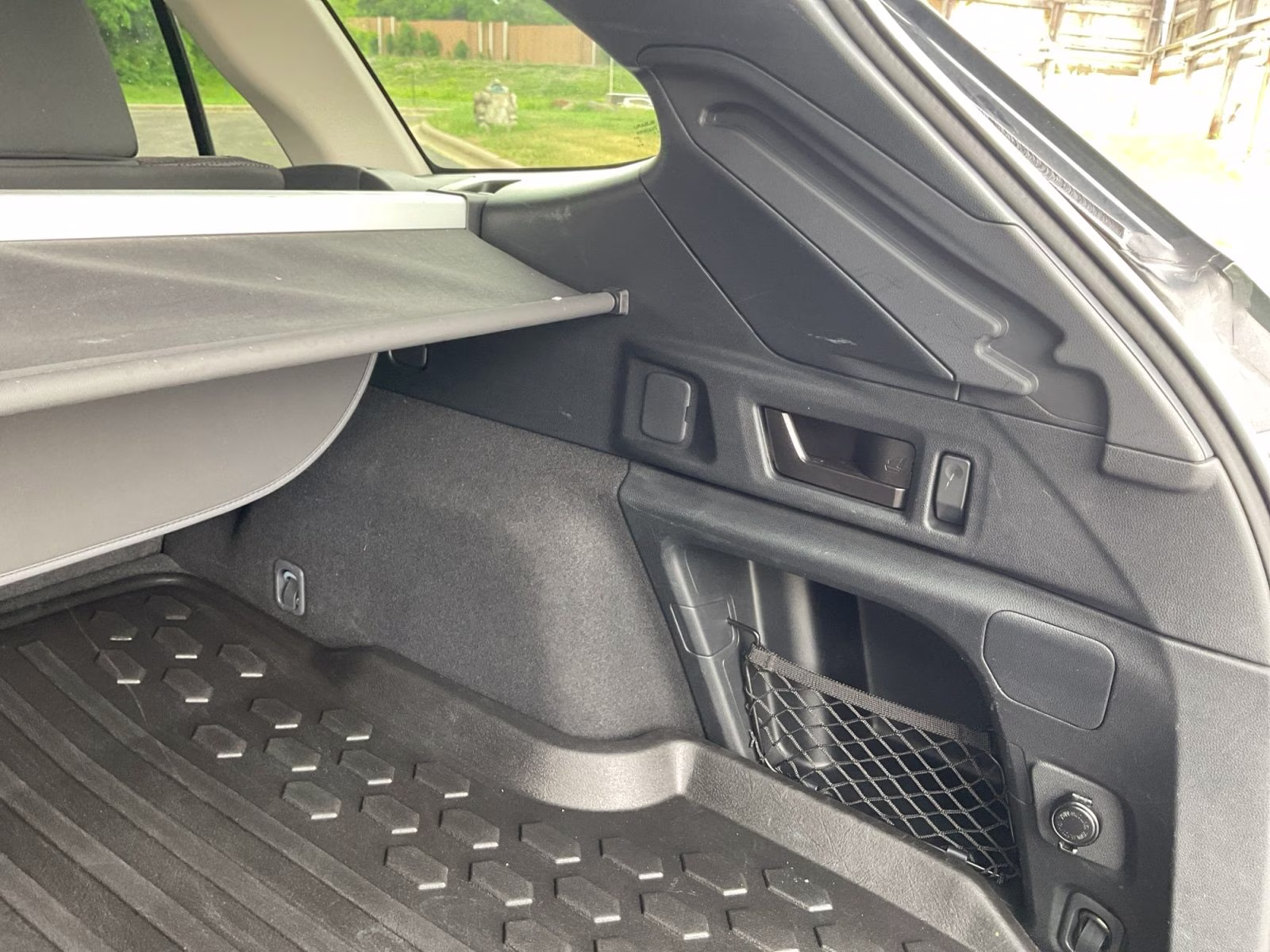 2023 Crystal Black Silica Subaru Outback Premium AWD SUV