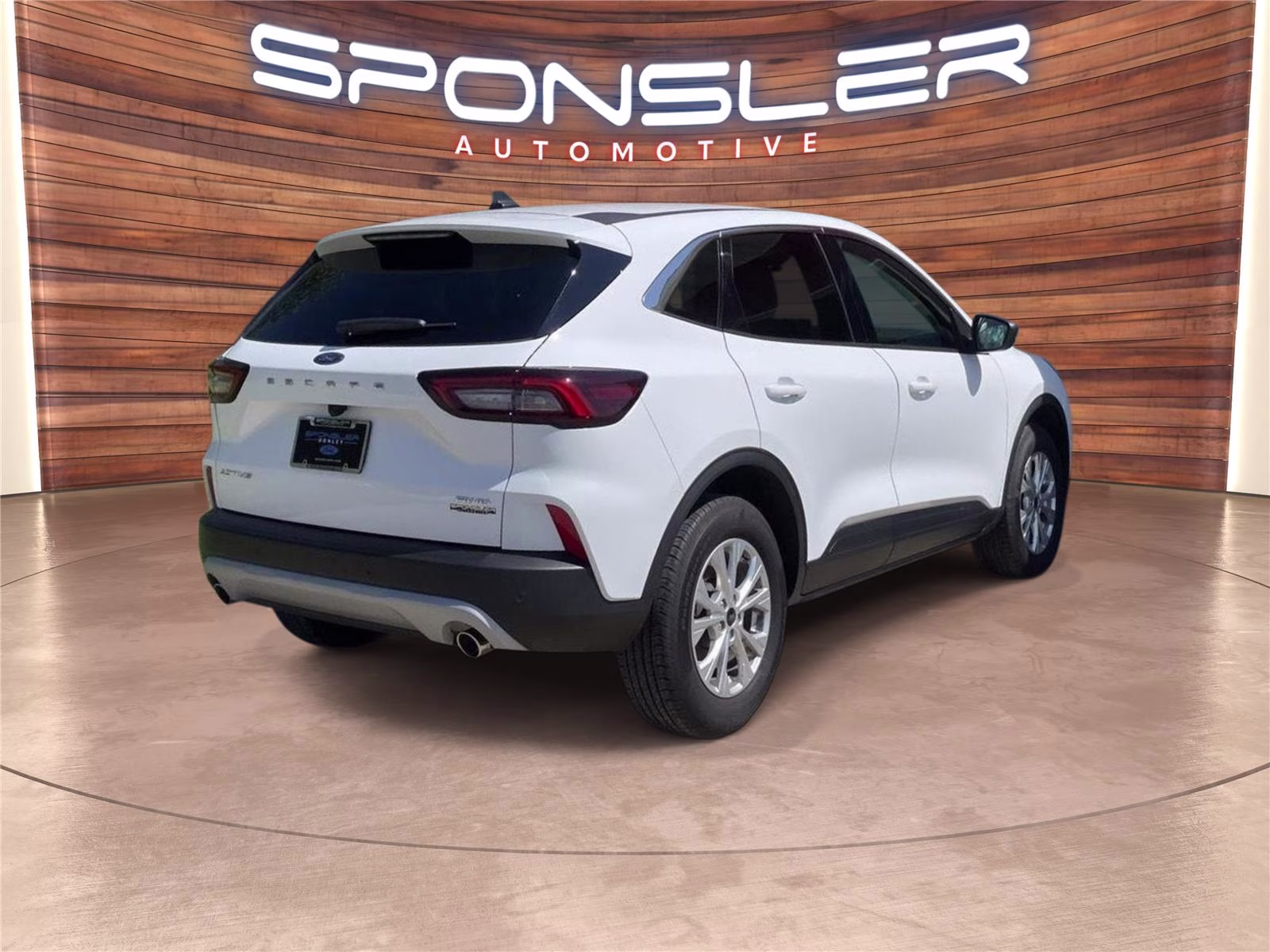 2024 Oxford White Ford Escape Active AWD SUV