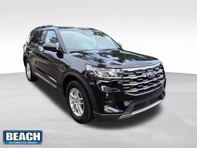 2025 Black Metallic Ford Explorer Active RWD SUV