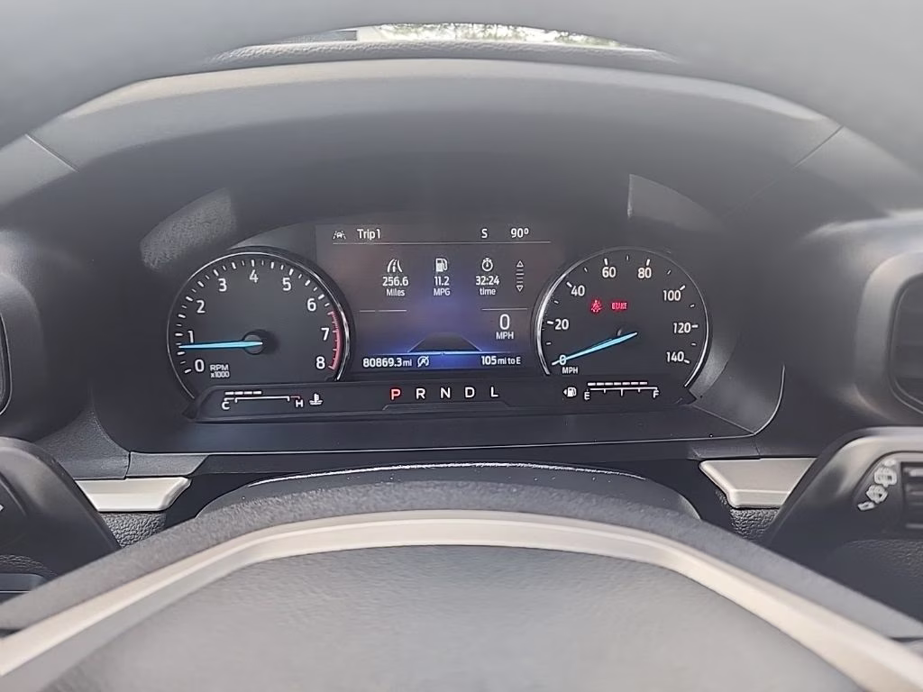 2022 Black Ford Explorer XLT 4X4 SUV
