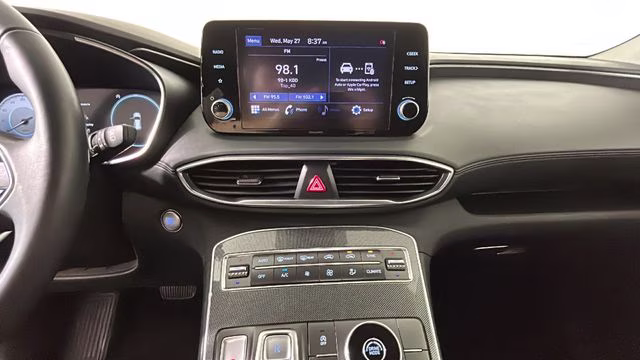 2022 White Hyundai Santa Fe XRT FWD SUV