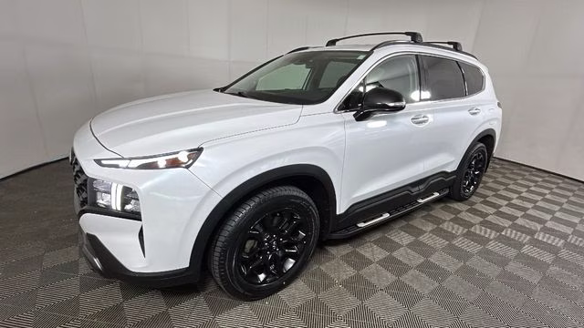 2022 White Hyundai Santa Fe XRT FWD SUV
