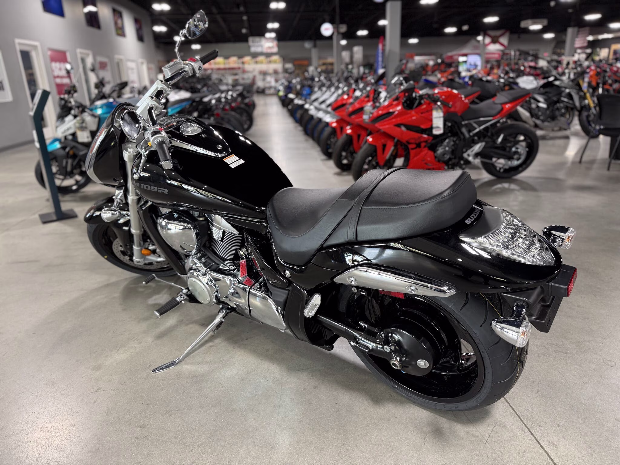 2025 Suzuki Boulevard M109R Motorcycle