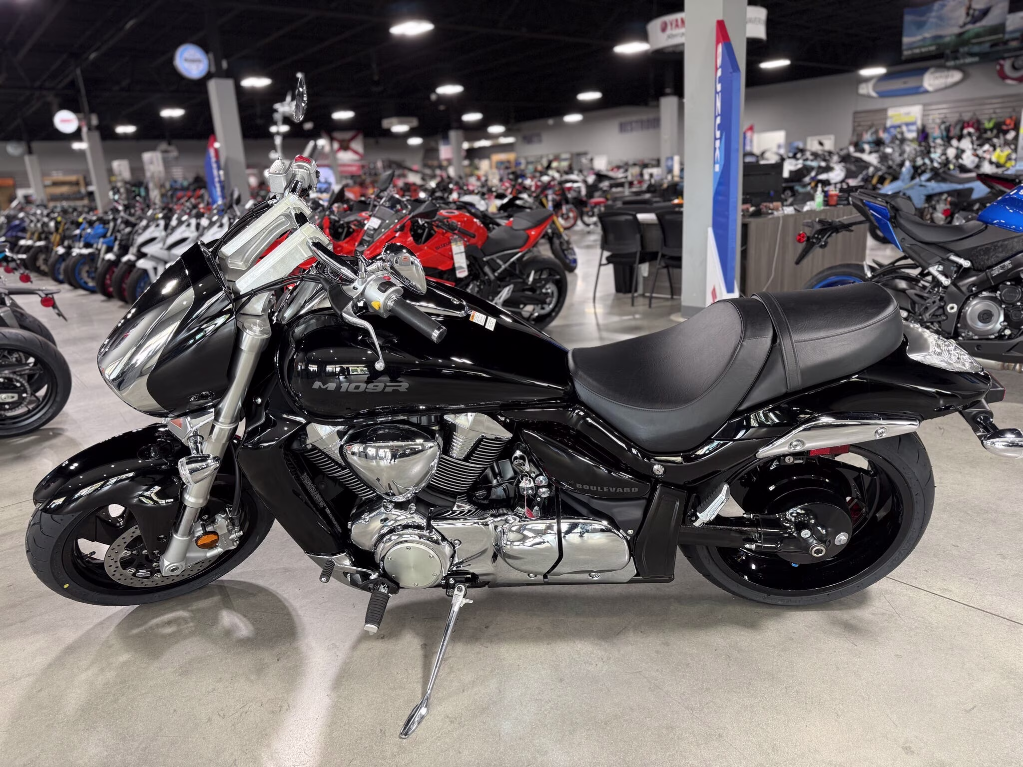2025 Suzuki Boulevard M109R Motorcycle
