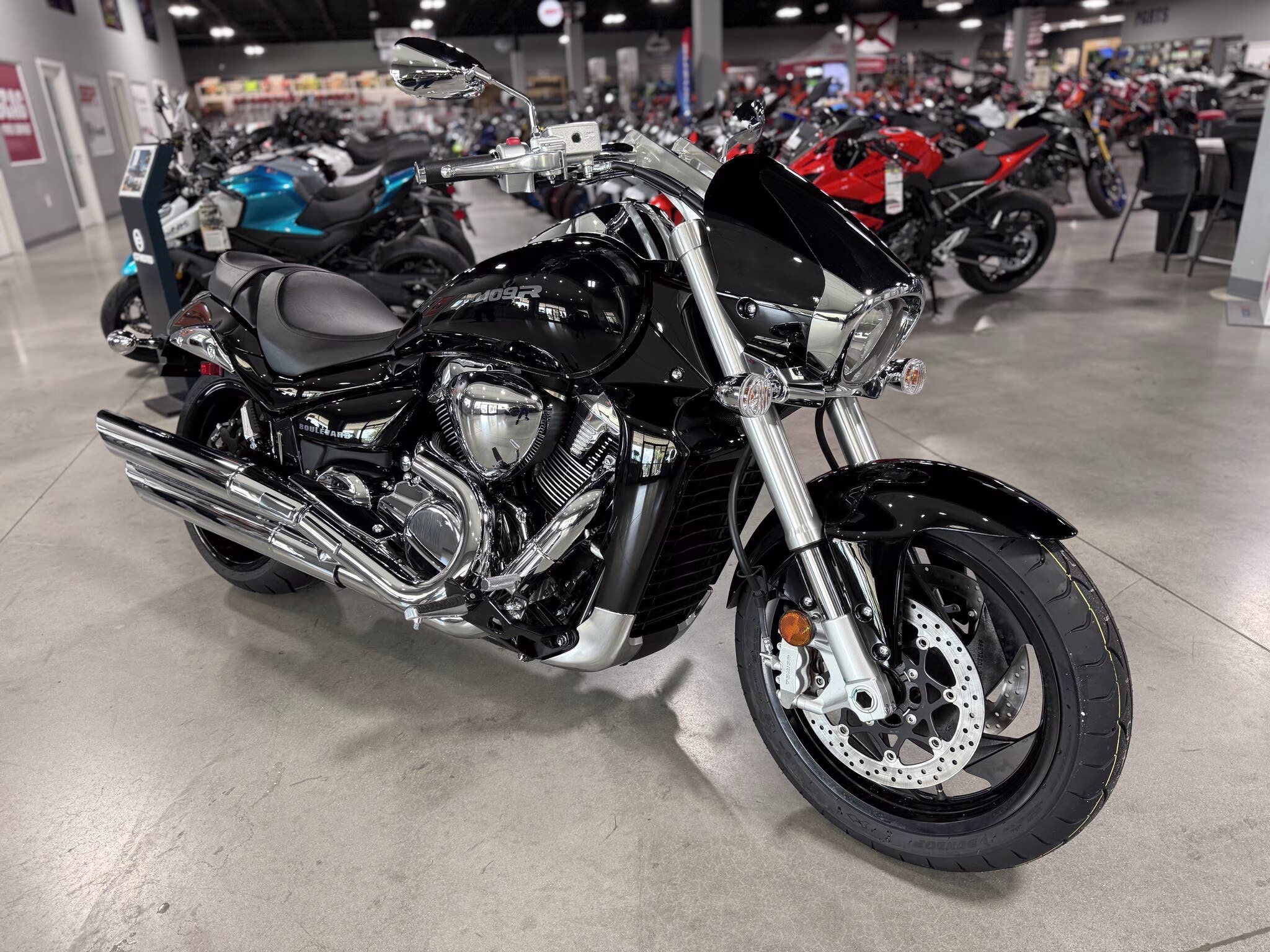 2025 Suzuki Boulevard M109R Motorcycle