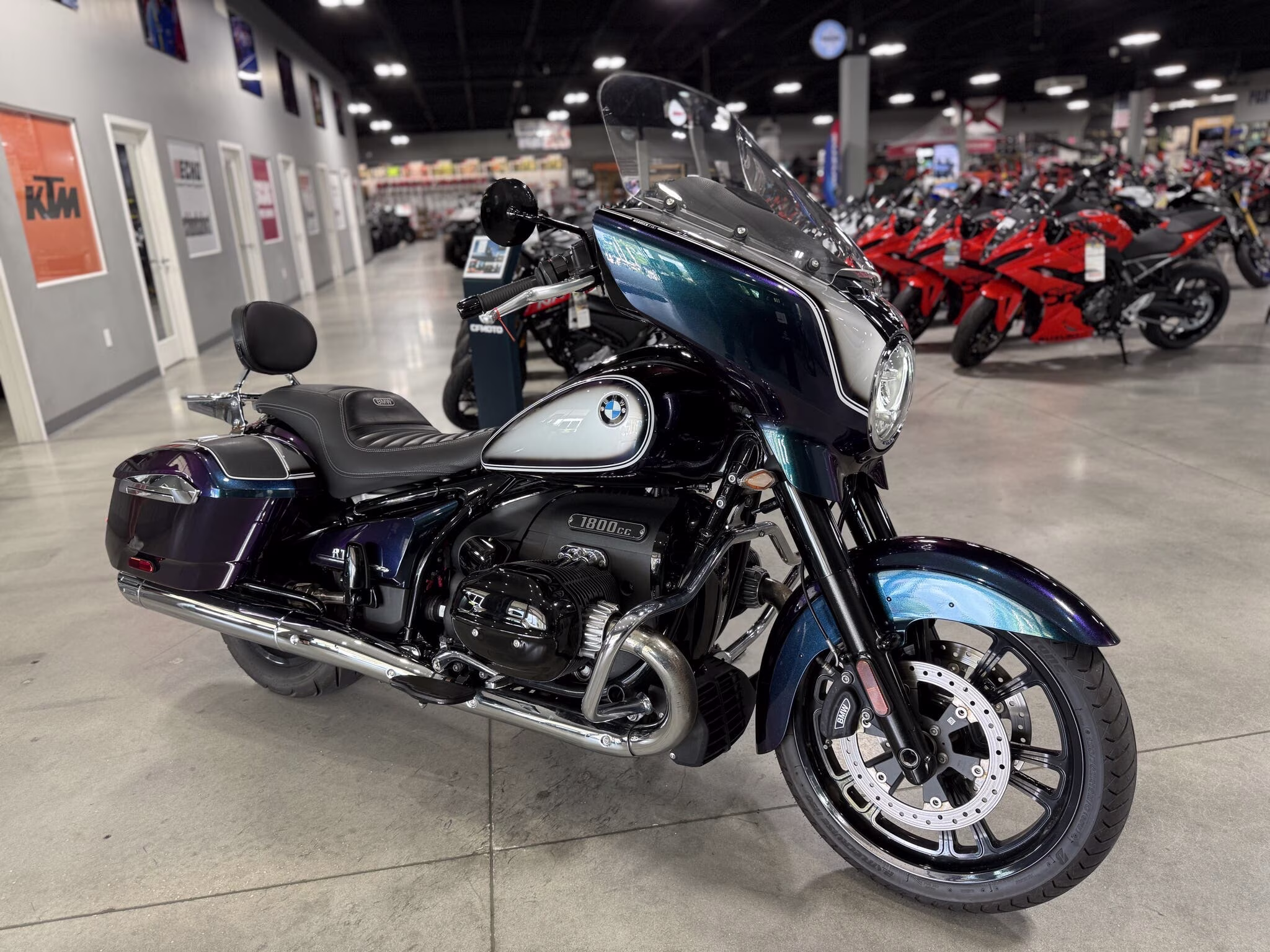 2022 BMW R 1800B Bagger Motorcycle