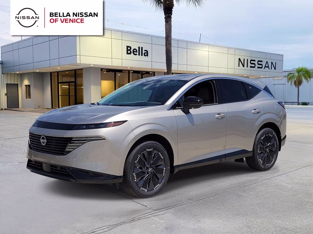 2026 Champagne Silver Metallic Nissan Murano Platinum AWD SUV